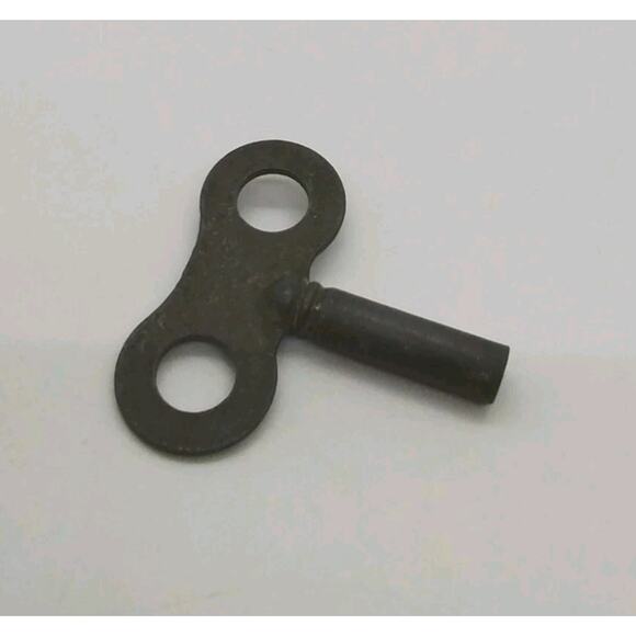 Vintage Brass Clock Key - Picture 1 of 5